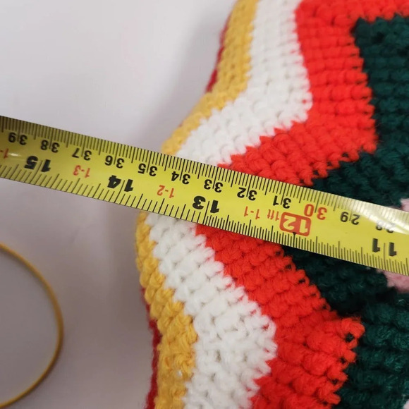 Hand Crocheted Pointsetta  Pillow Pouf Christmas - Picture 11 of 12